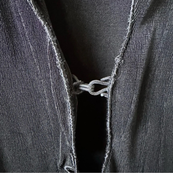 Chico’s travelers Crochet Velvety cardigan black stretch size 2 Large - Picture 6 of 10